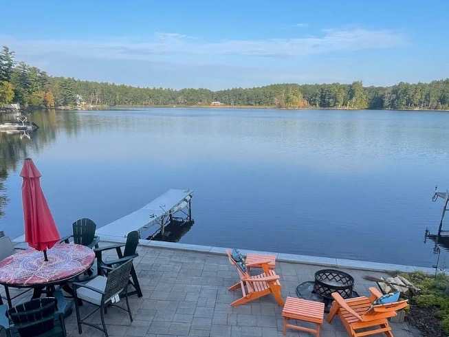 30 Lakeside Rd, Sample Town, NJ 07054